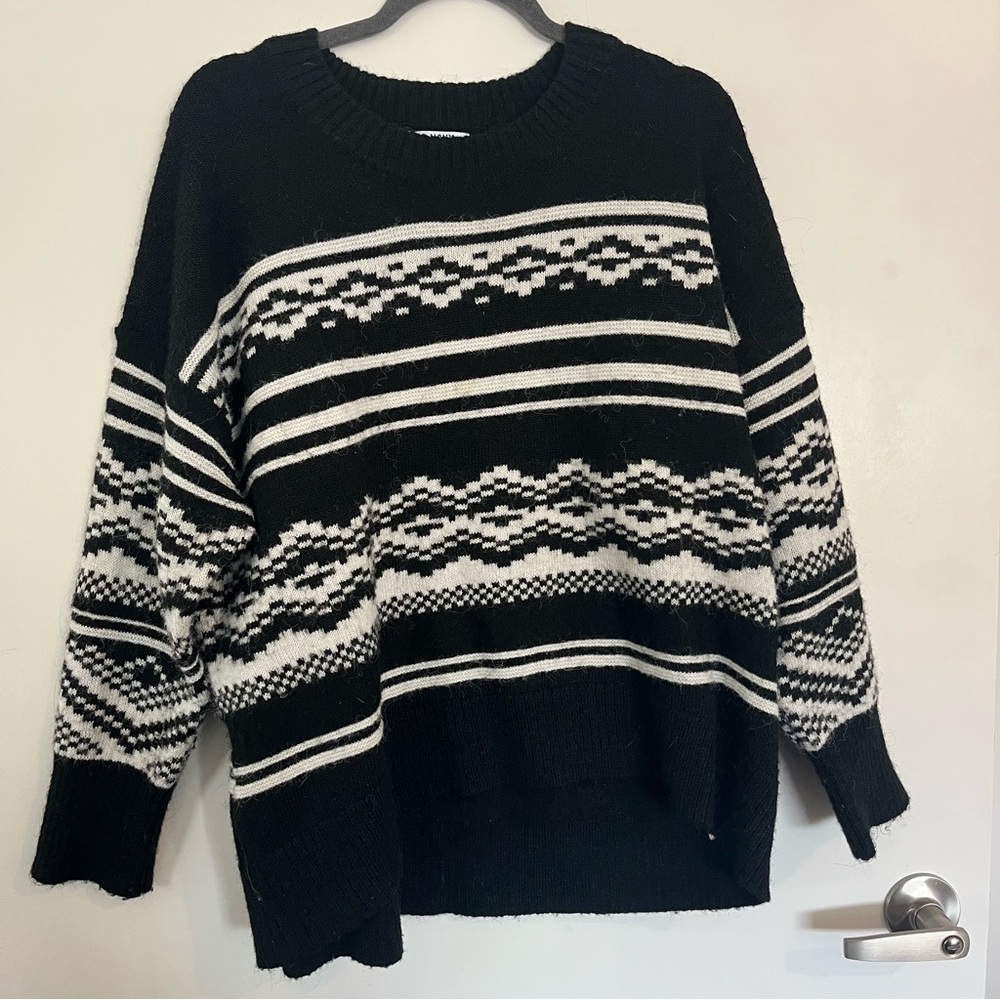 Black and White Patterned Sweater